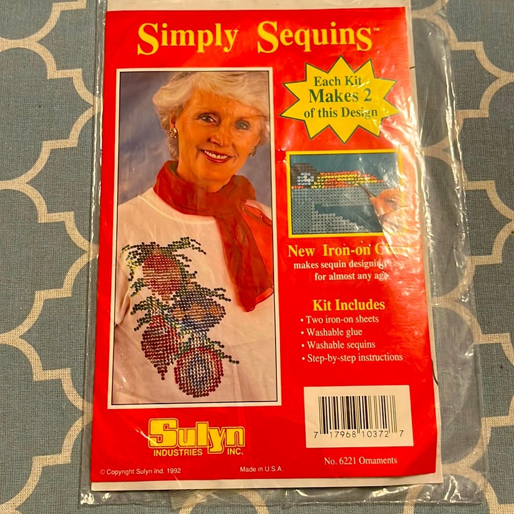 New, Never Been Opened, Iron On Your Own Sequins Design, Simply Sequins